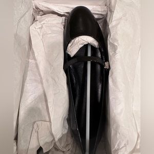 Patent Leather Mary Jane LV shoes